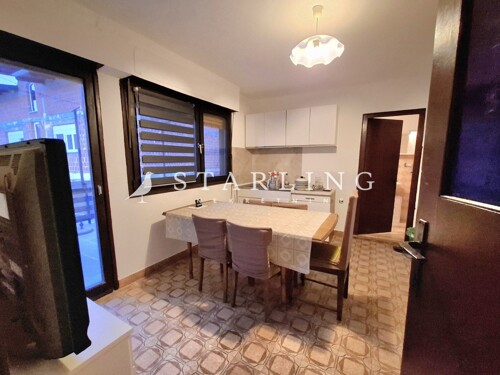 Thumbnail 6150425 - 1