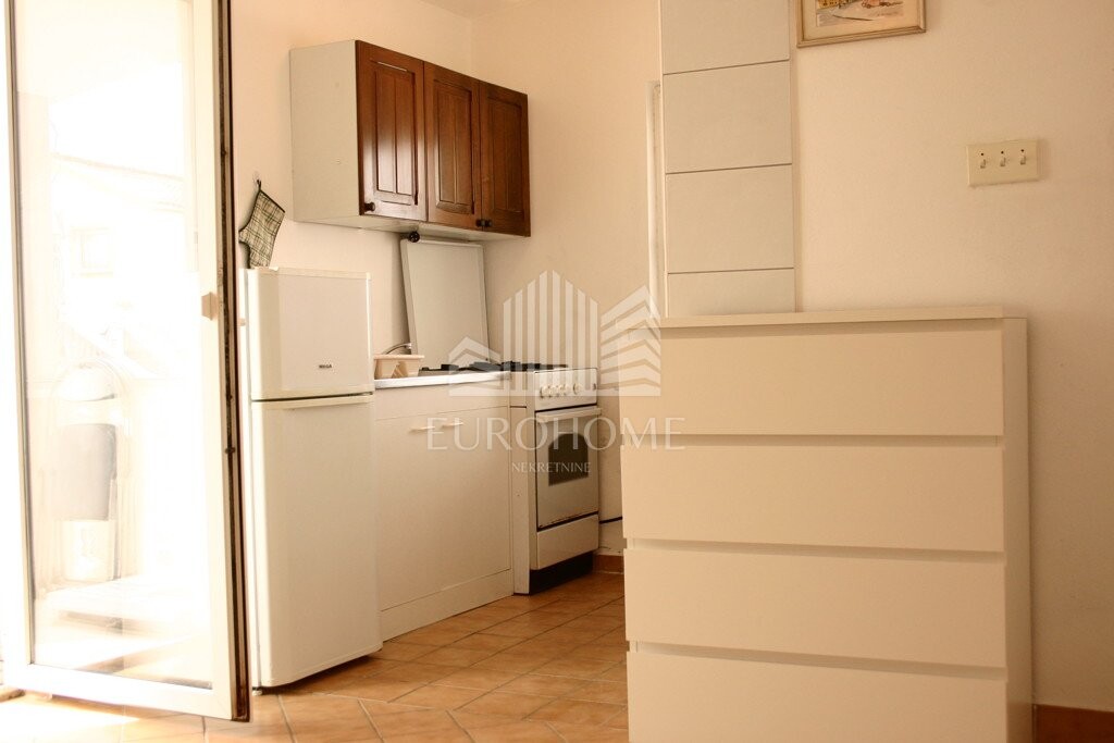 Image 6150449 - 9