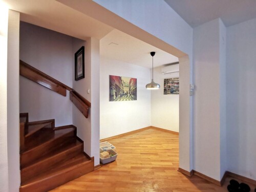 Stan | 210m² | 690000€
