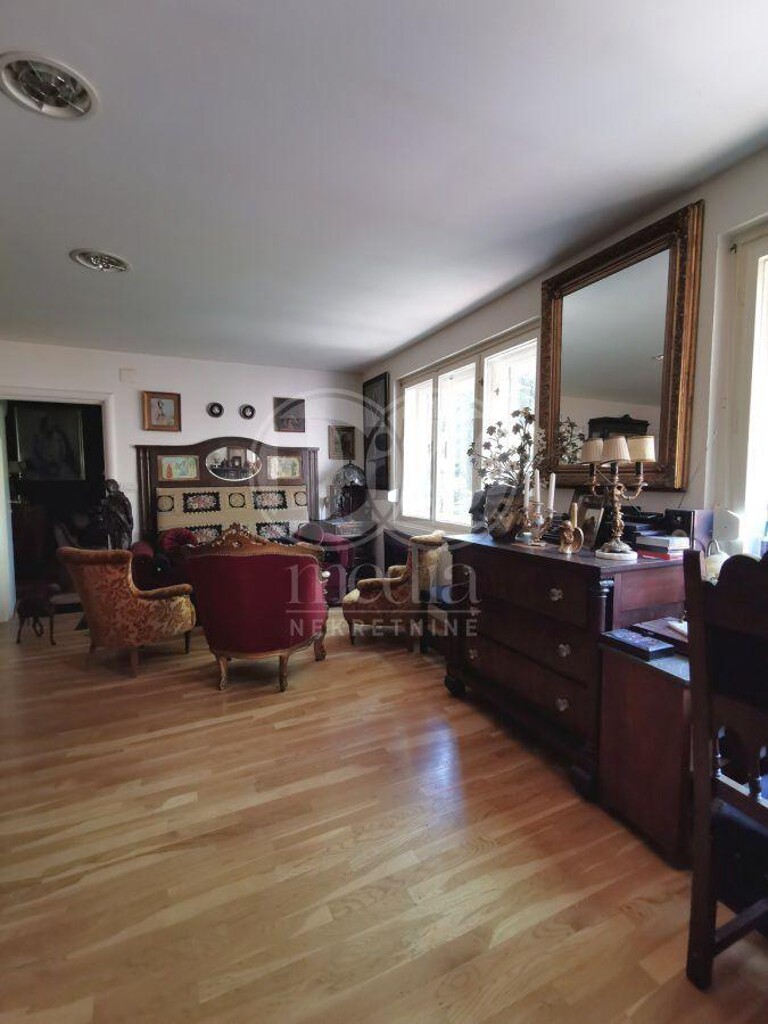 Image 6150797 - 4