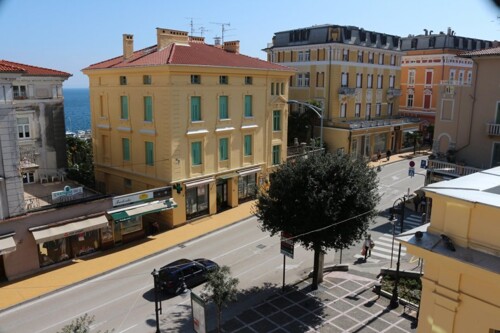 Opatija, 3S, 121 m2 2.kat, balkon