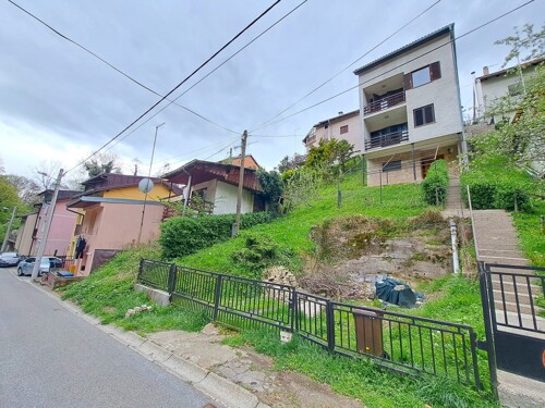 ZAGREB, Črnomerec, kuća sa 4 stana, investicija