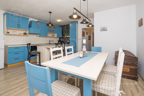 Moderan, namješten dvosoban apartman