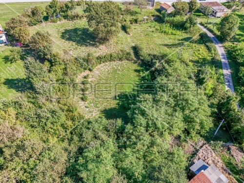 Kršan, mješovito zemljište 5.879 m2 u mirnoj zoni
