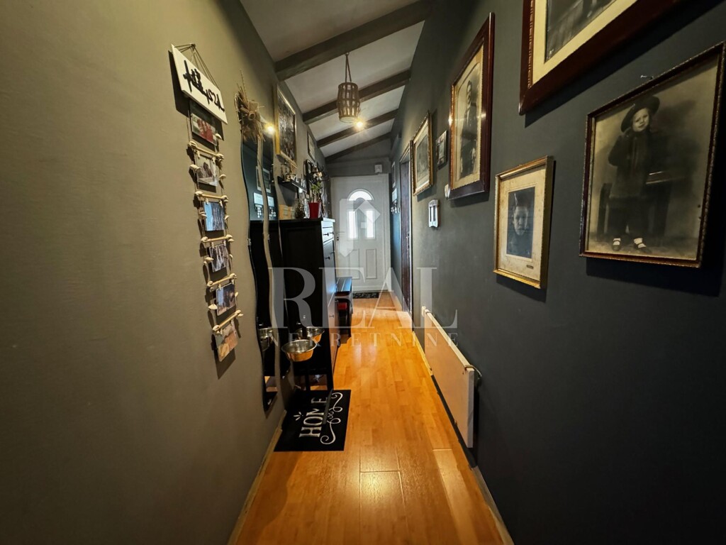 Image 6151490 - 14