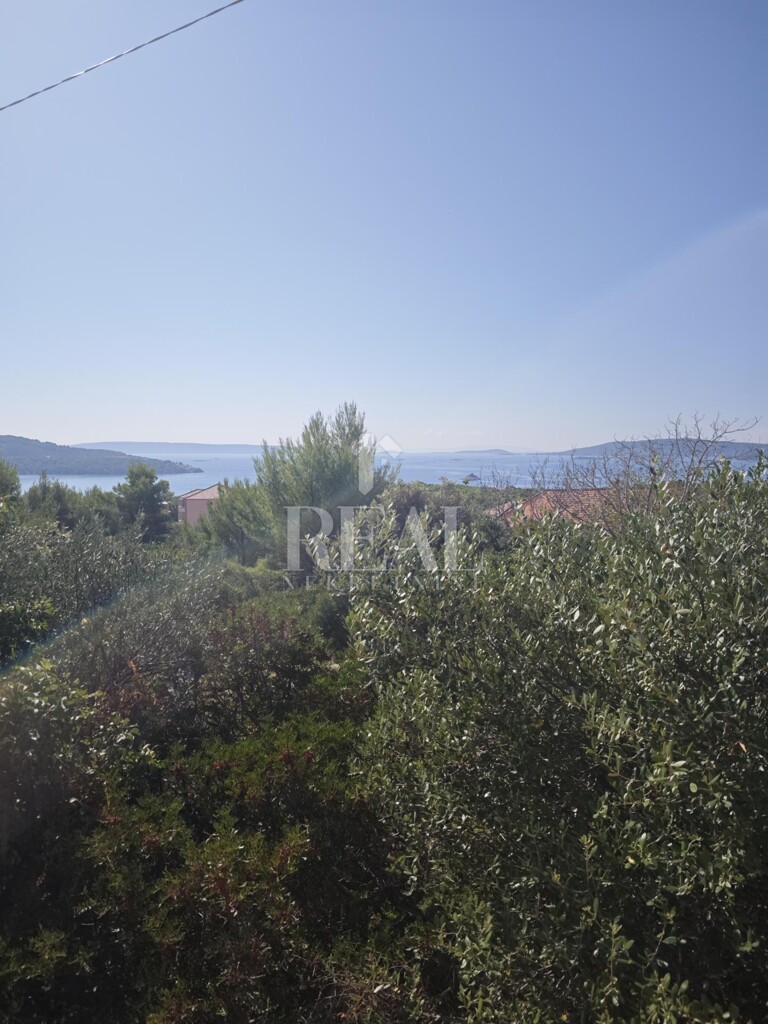 Image 6151539 - 3
