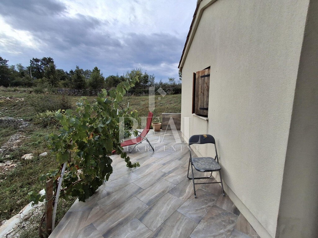 Image 6151553 - 3