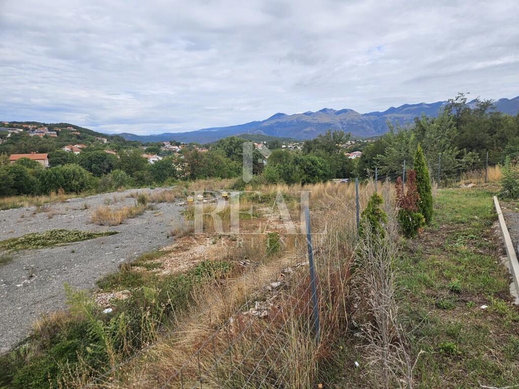 Image 6151568 - 3
