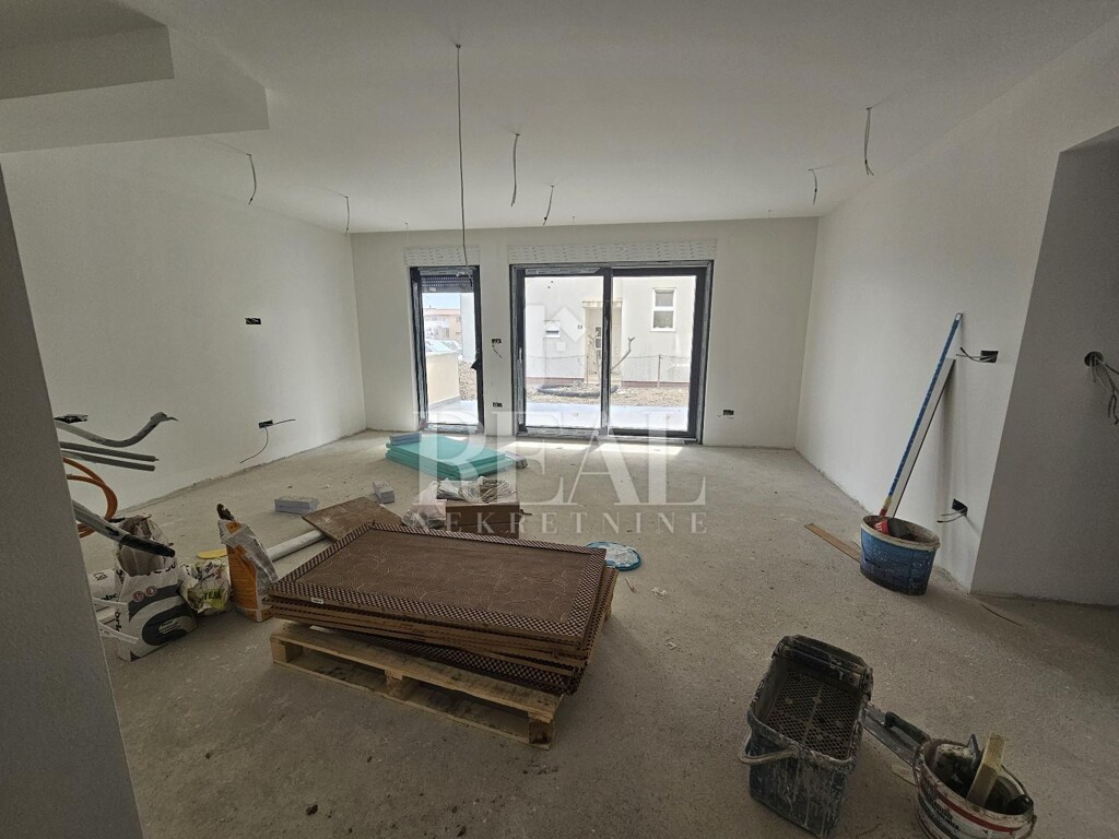 Image 6151617 - 3