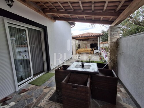 Thumbnail 6151684 - 13