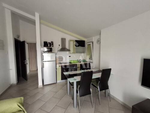 Thumbnail 6151684 - 25