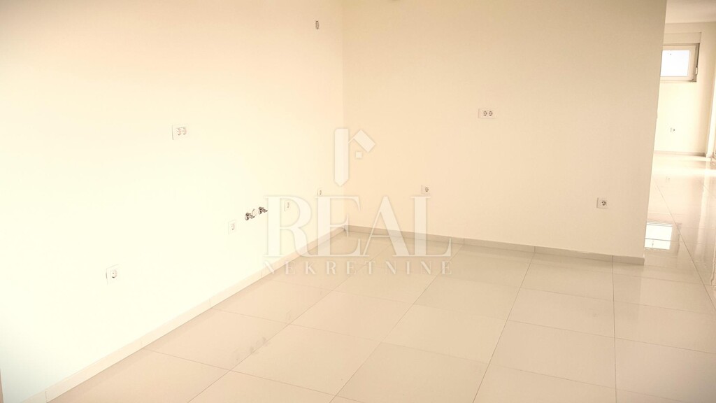 Image 6151777 - 5
