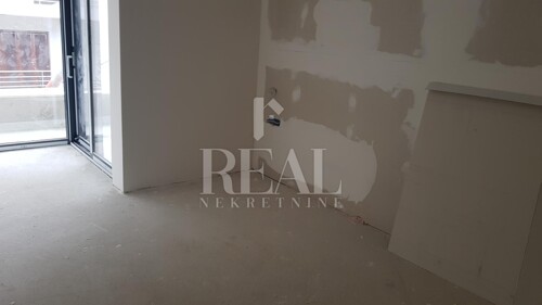 Thumbnail 6152184 - 9