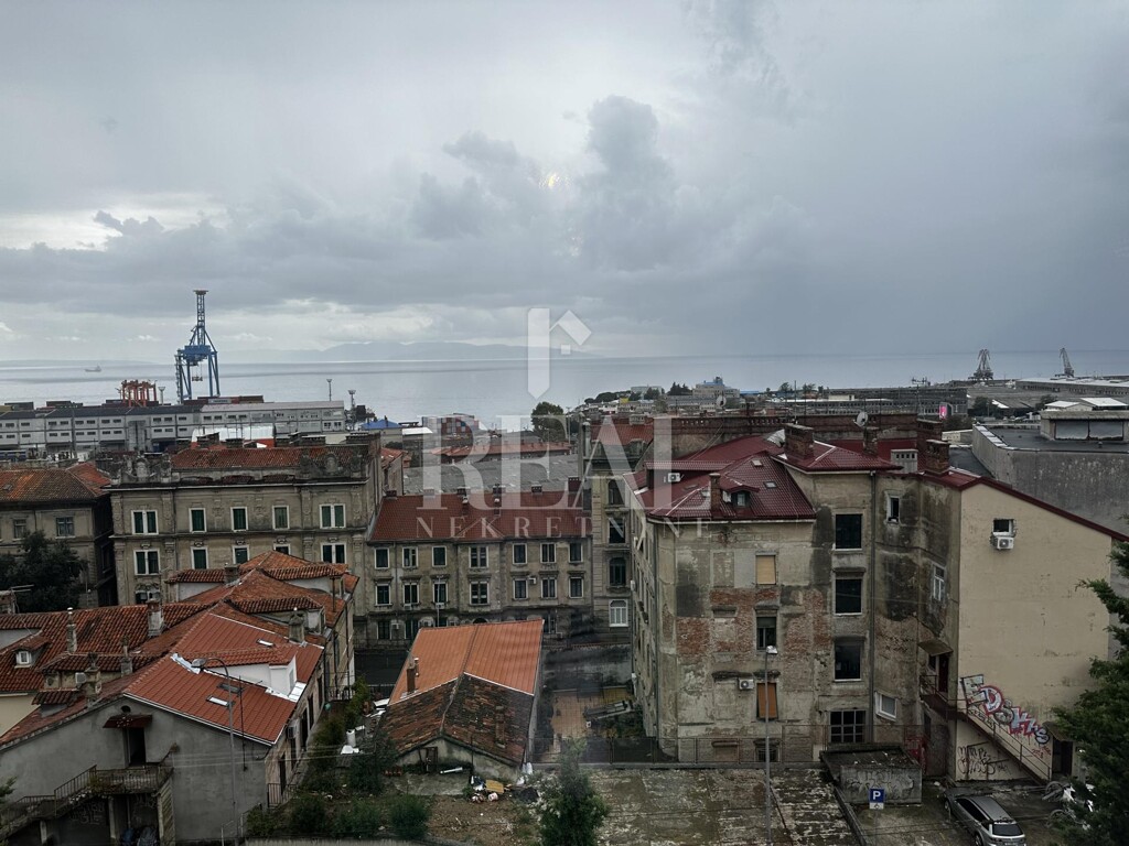 Image 6152257 - 22