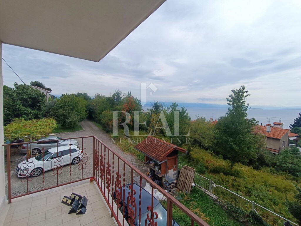 Image 6152263 - 3