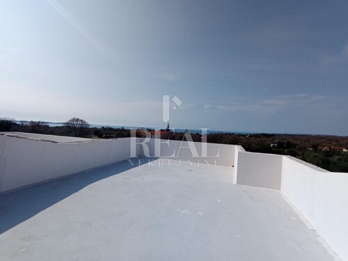 Peroj dupex kuća 200m2 ,4SS+DB ,Pogled more !