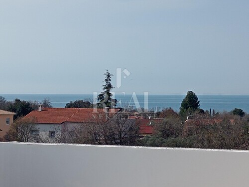 Peroj dupex kuća 200m2 ,4SS+DB ,Pogled more !