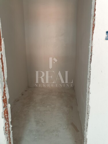 Thumbnail 6152309 - 15