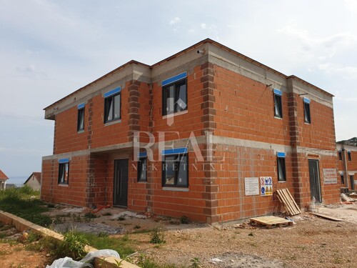 POBRI-OPATIJSKA RIVIJERA, LUKSUZNA KUĆA U NIZU, 165 m2, OKUĆ