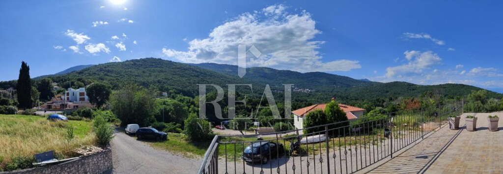Image 6152333 - 3