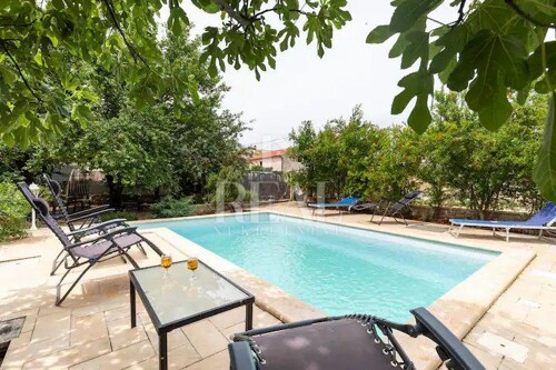 Istra,Peruški dvije kamene kuće 300m2 sa bazenom !