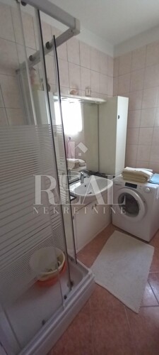 Thumbnail 6152351 - 12