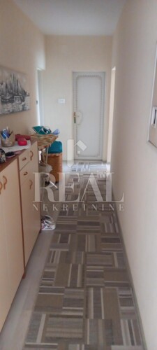 Thumbnail 6152351 - 6