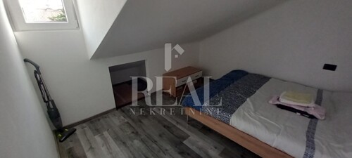 Thumbnail 6152355 - 8