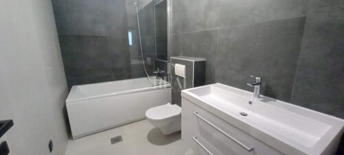 Thumbnail 6152400 - 12