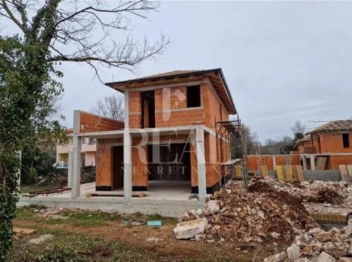 Thumbnail 6152406 - 5