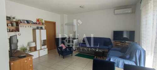 Thumbnail 6152407 - 5