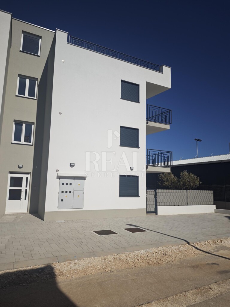 Image 6152412 - 3