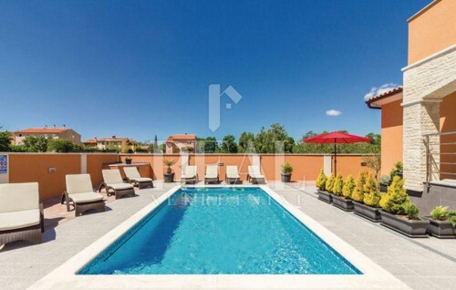 Jadreški luxuzna Villa 337m2,bazen,4ss+db,more fitness