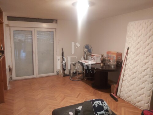 Thumbnail 6152496 - 16