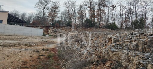 Thumbnail 6152510 - 3