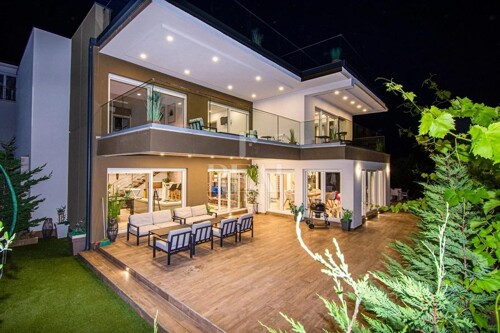 Fažana villa 300m2 ,krovna terasa 50m2 sa pogledom na more