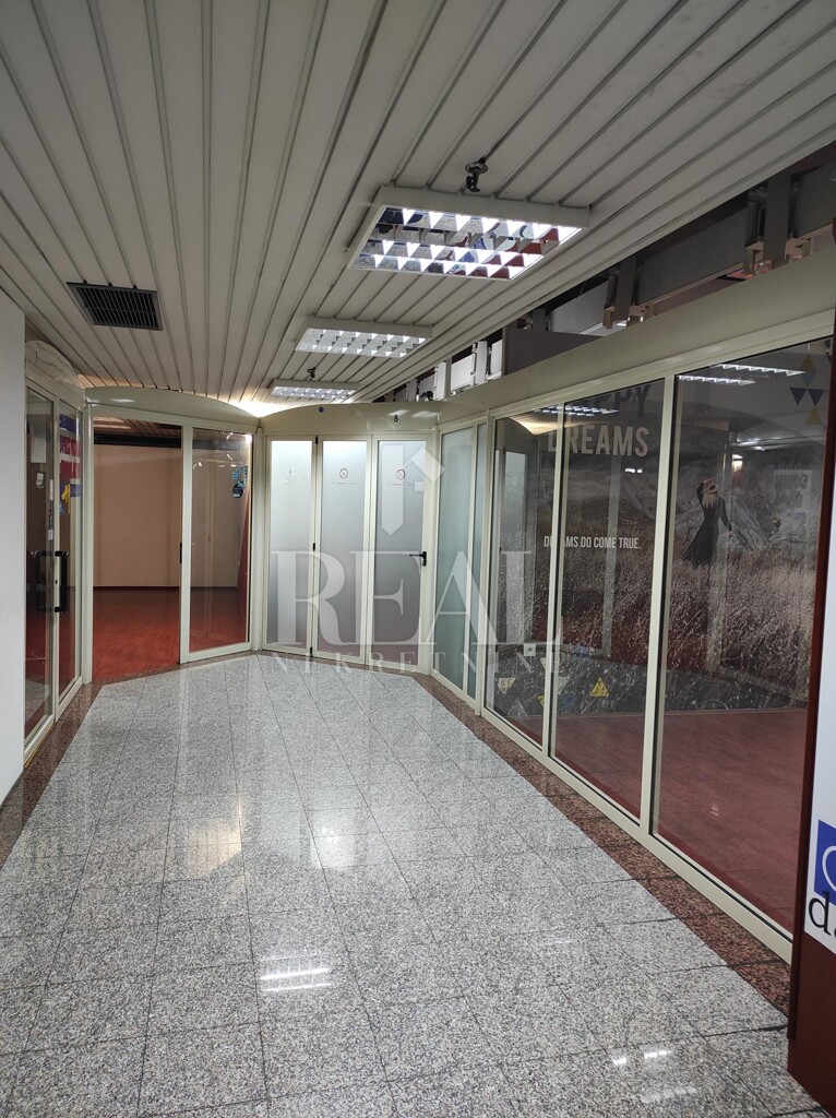 Image 6152546 - 1