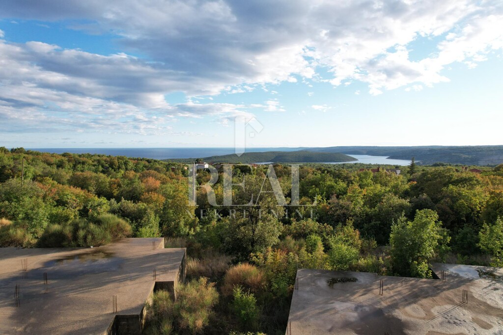 Image 6152550 - 8