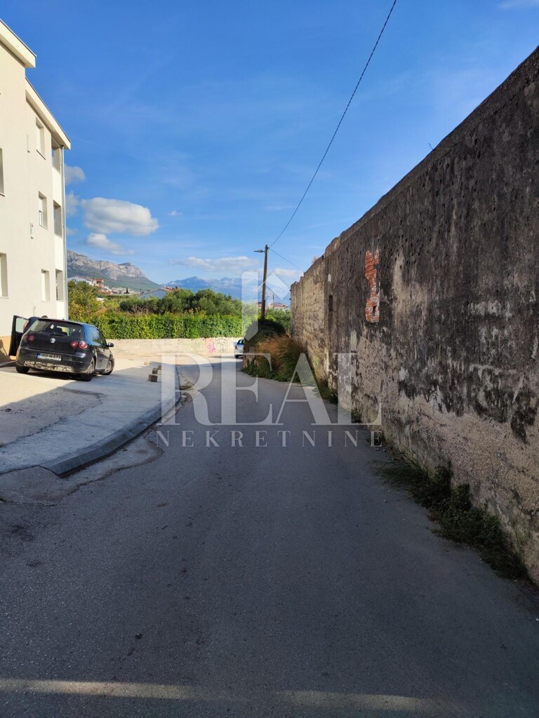 Image 6152573 - 7