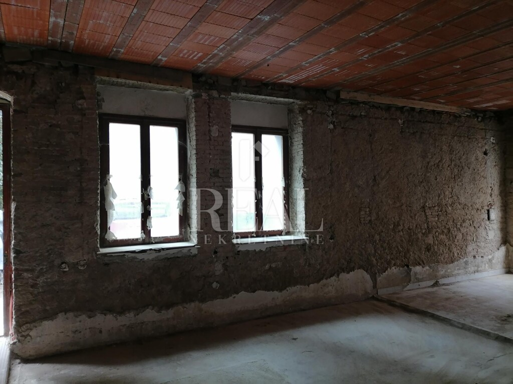 Image 6152586 - 3
