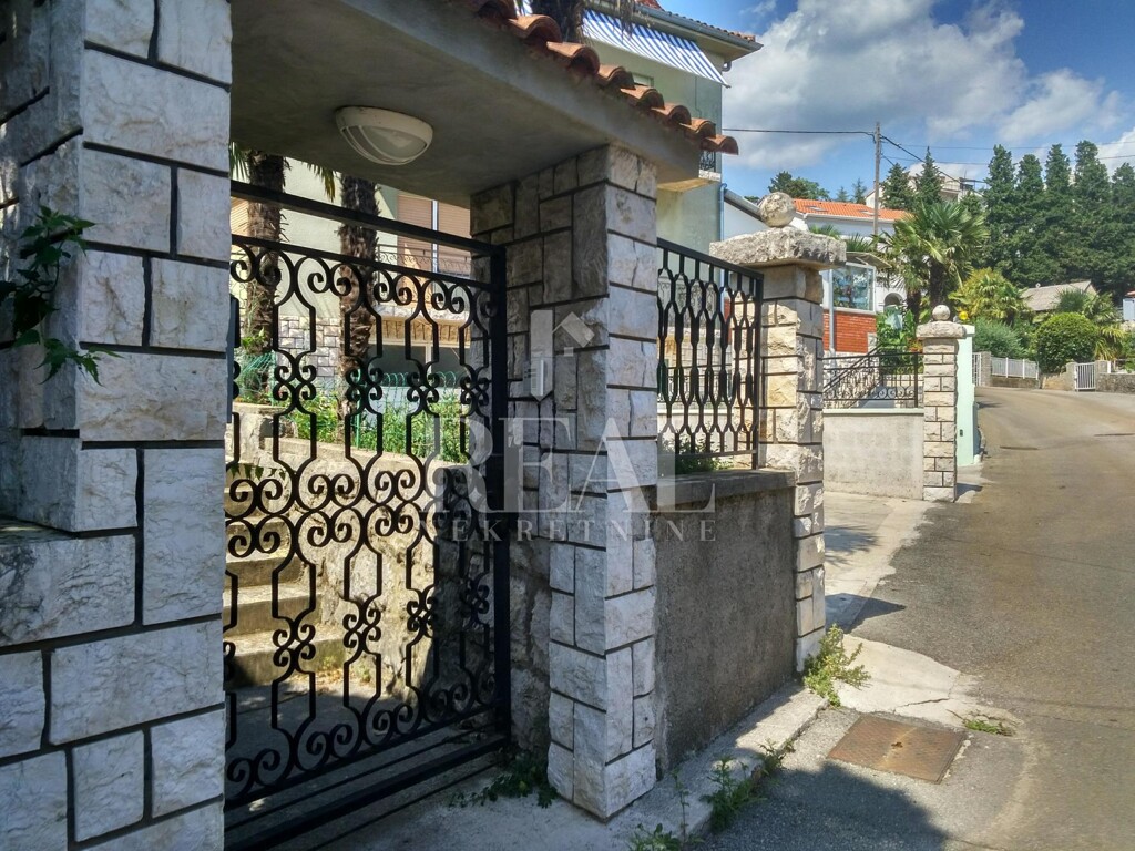 Image 6152631 - 17