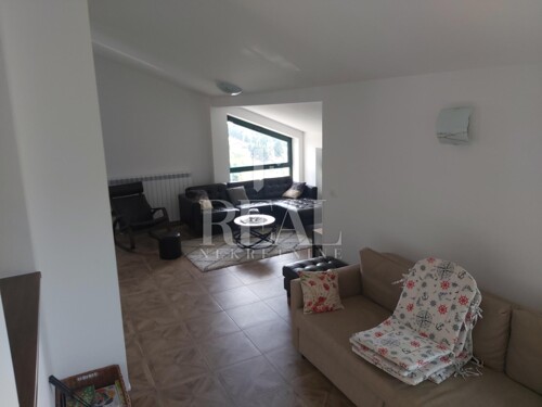 Thumbnail 6152665 - 4