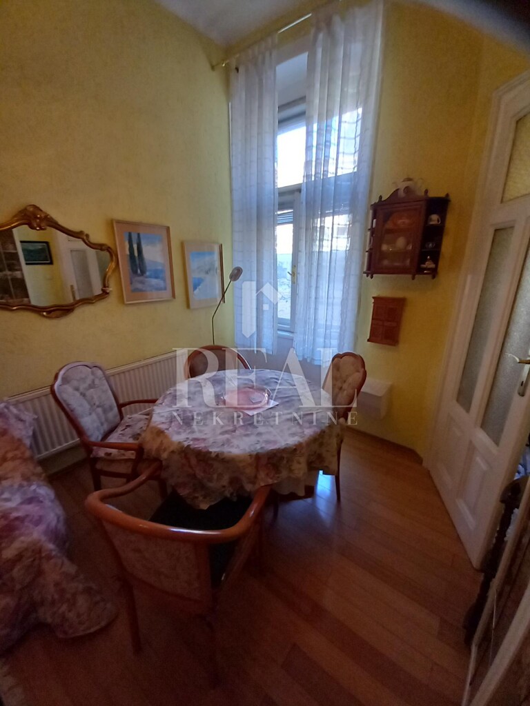Image 6152792 - 4