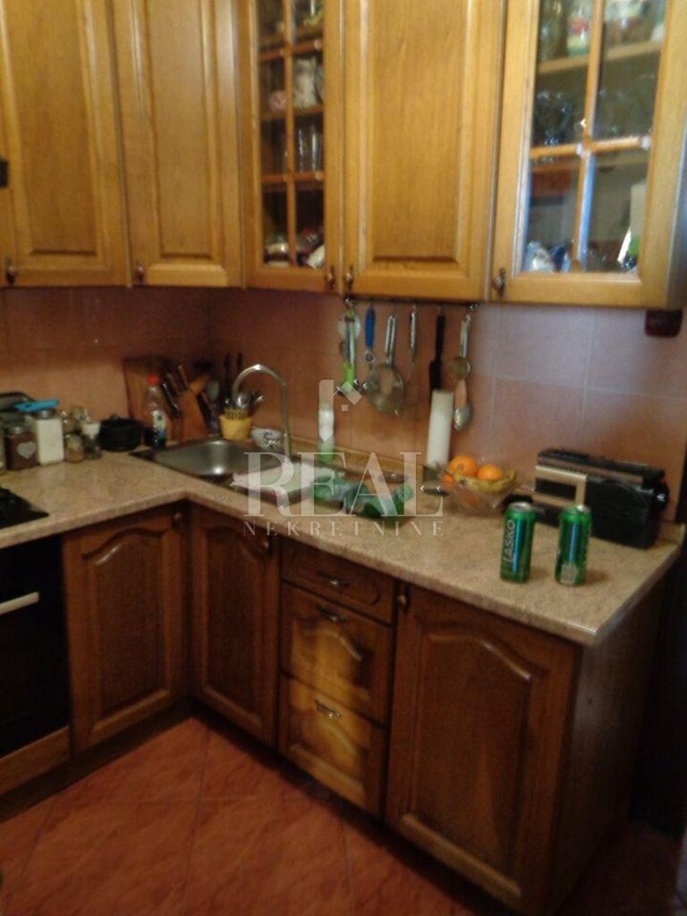 Image 6152810 - 8