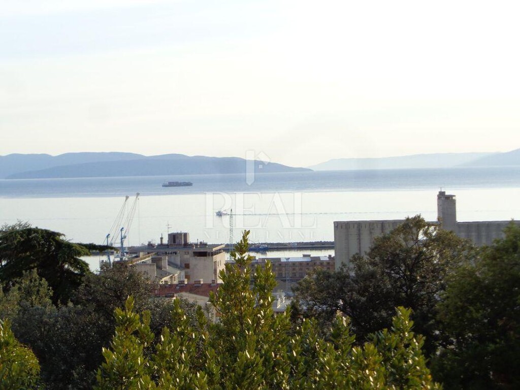 Image 6152810 - 14