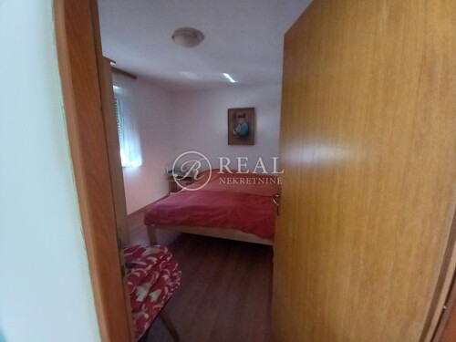 Thumbnail 6152828 - 12