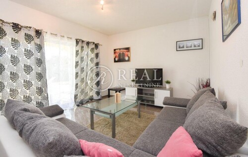 Thumbnail 6152938 - 12