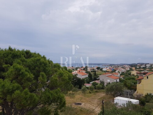 Barbat, kuća za turistički najam od 710 m2 sa 7 stambenih je