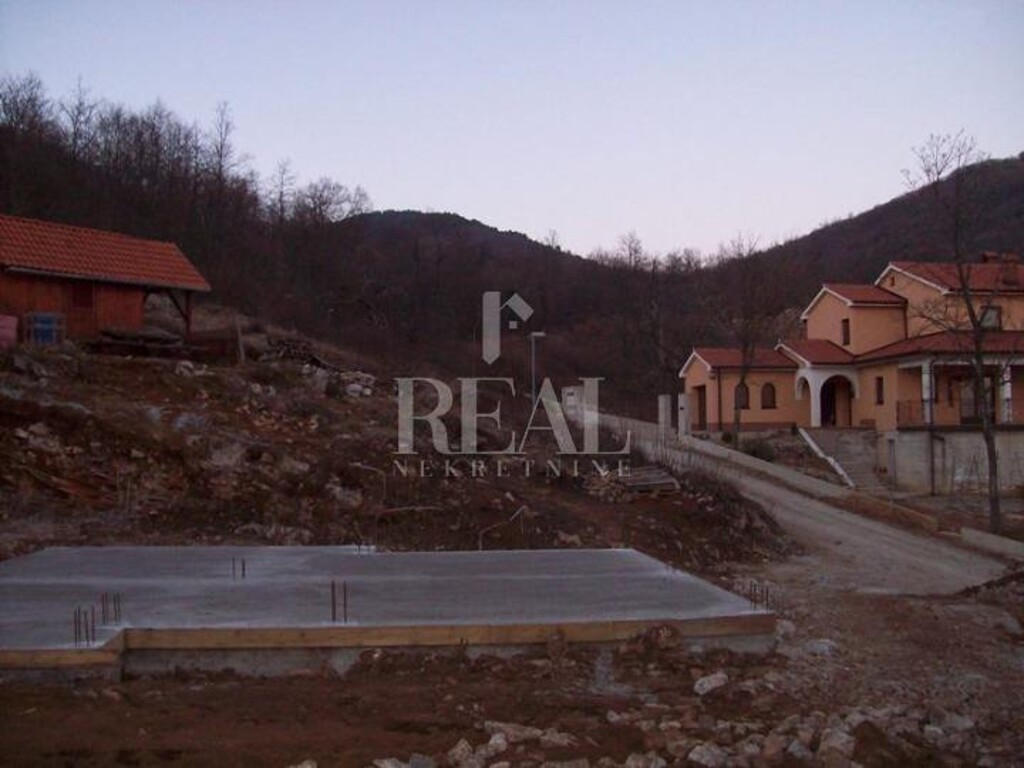Image 6152984 - 1