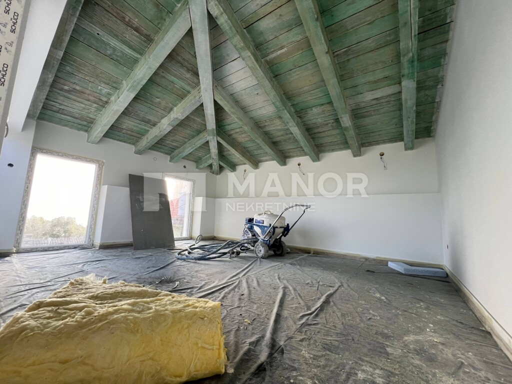 Image 6153638 - 3